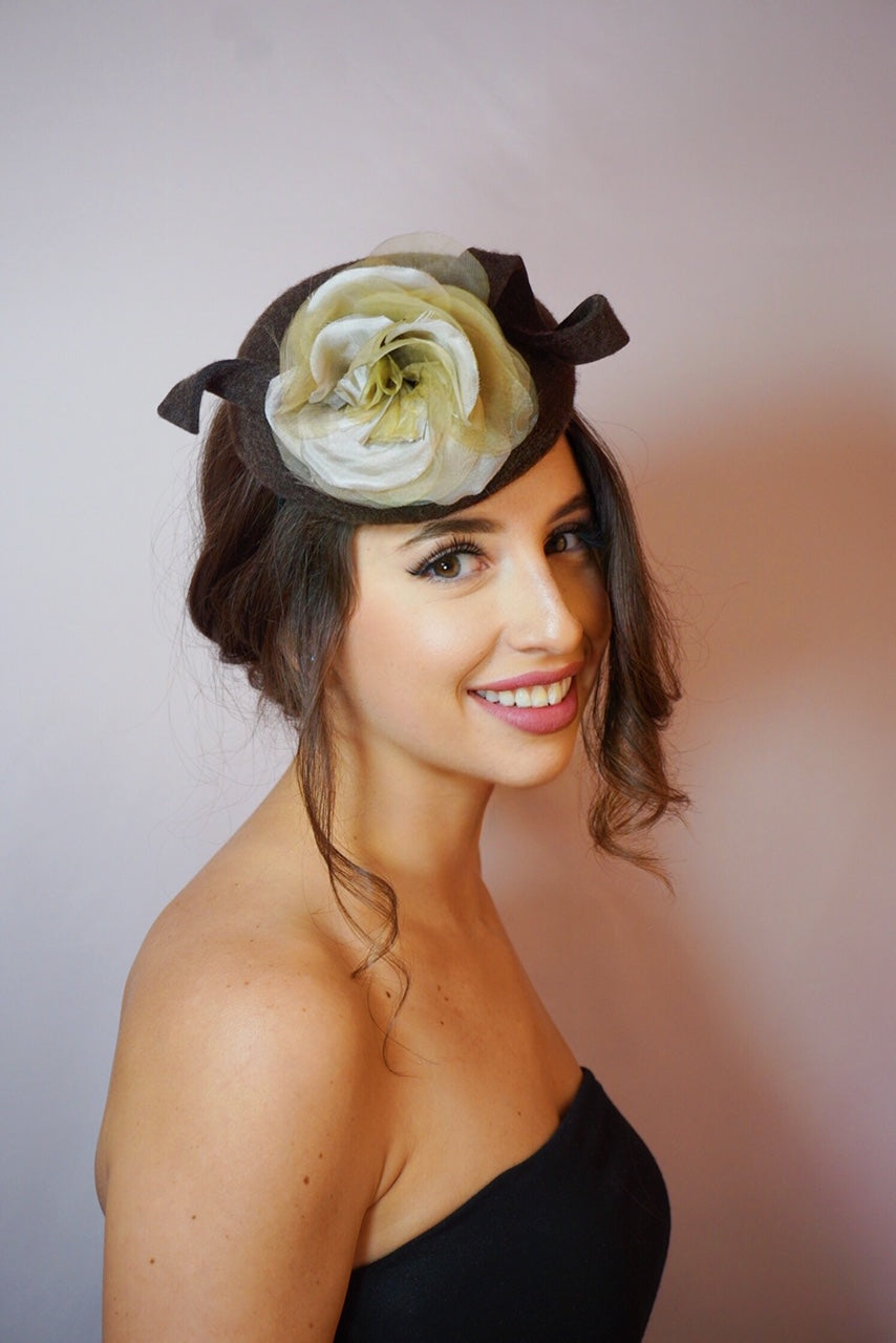 Ali Button Fascinator